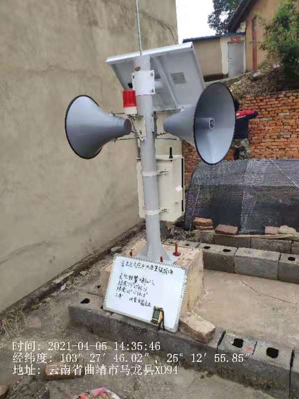 监控杆
